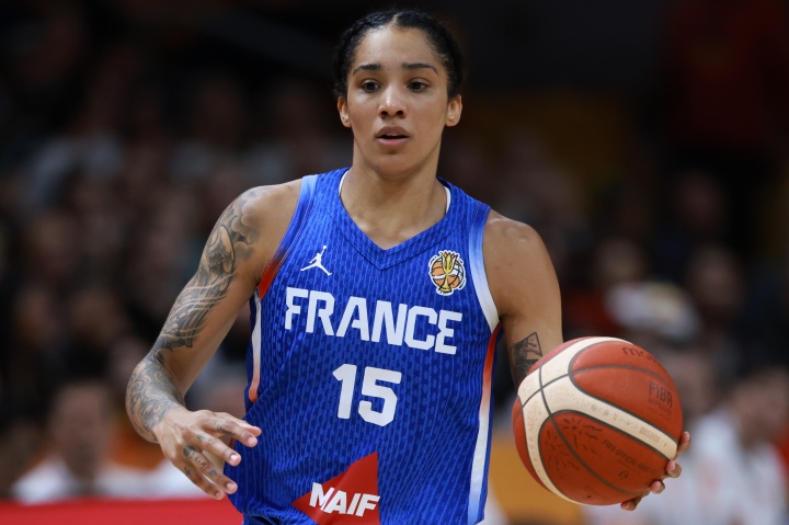 队史首次!法国女篮86-64大胜德国女篮 晋级世界杯决赛