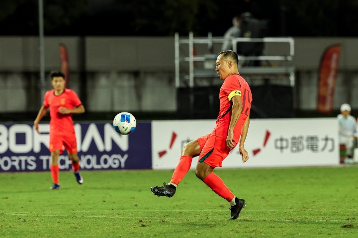 亚运男足综述:U23国足2-1朝鲜 日本U23男足2-0取胜 泰国让2追3
